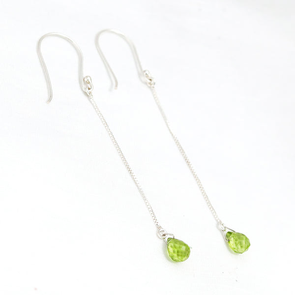 Handcrafted 925 Sterling Silver Triangle shape  Peridot  Gem Stone  Studded With Silver  Chain 