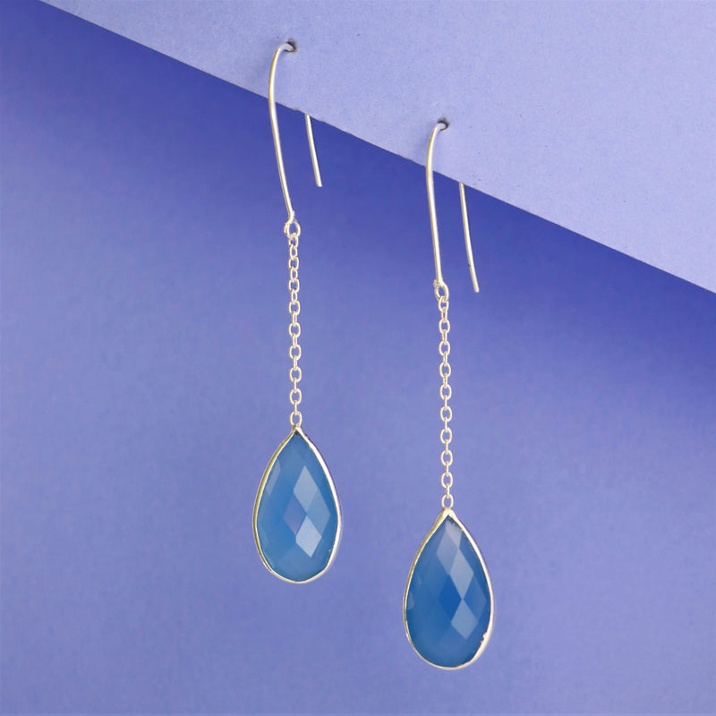 Enchating Allure Blue  Chalcedony Gem Stone Drop Dangle Earring With Curb Link Chain