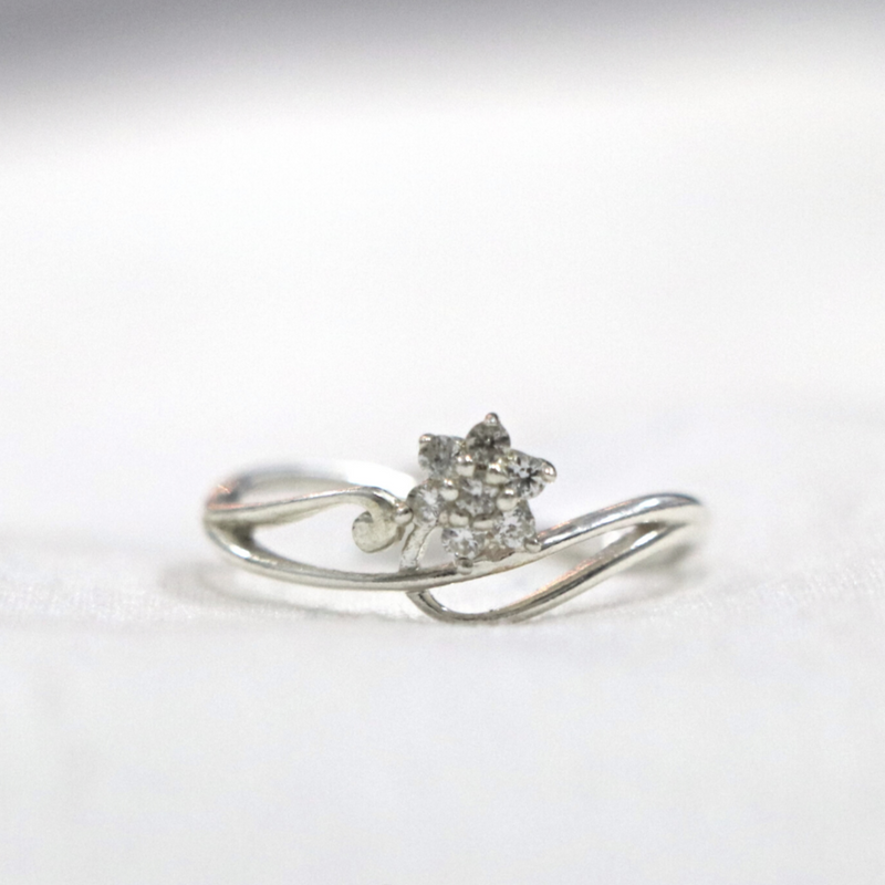 Floral Classic 92.5% Sterling Silver Ring