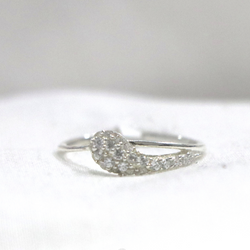 Dainty Zirconia 92.5% Sterling Silver Ring - Anjoriya Jewels