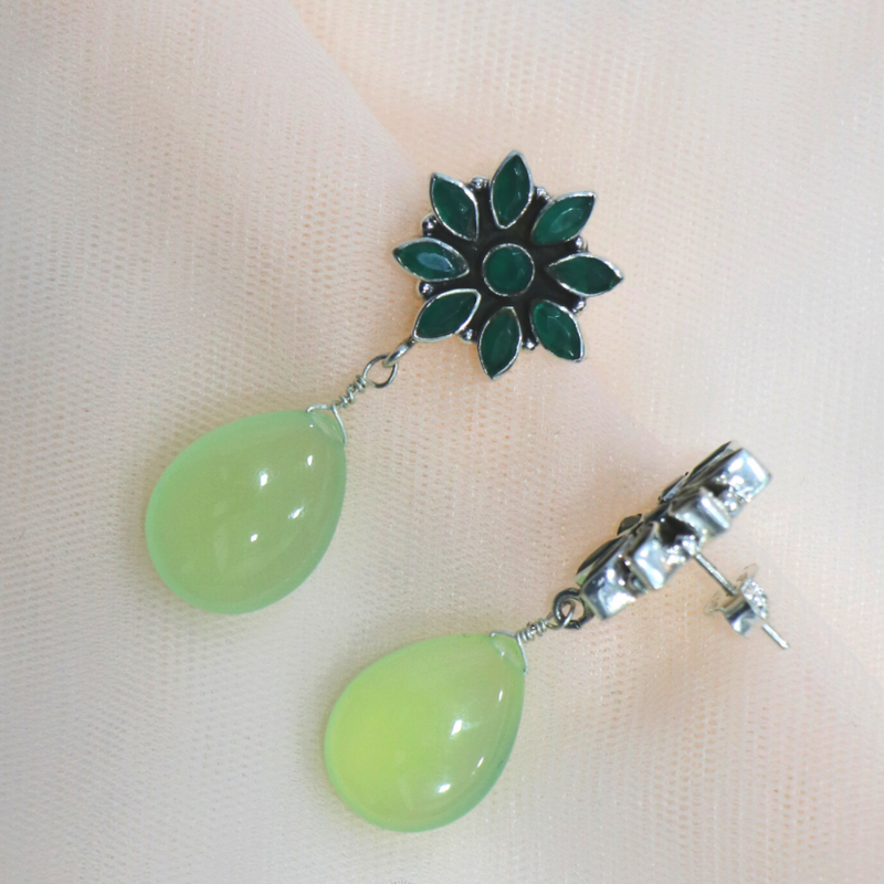 Green Onyx Chalcedony Flower Drop Sterling Silver Earring