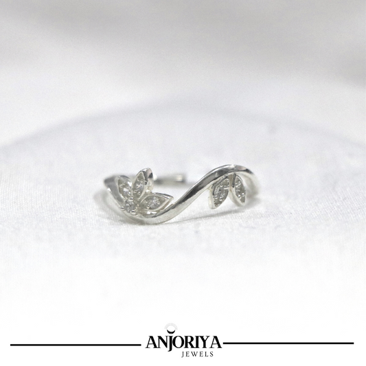 Double Leaf Zirconia 92.5% Sterling Silver Ring - Anjoriya Jewels